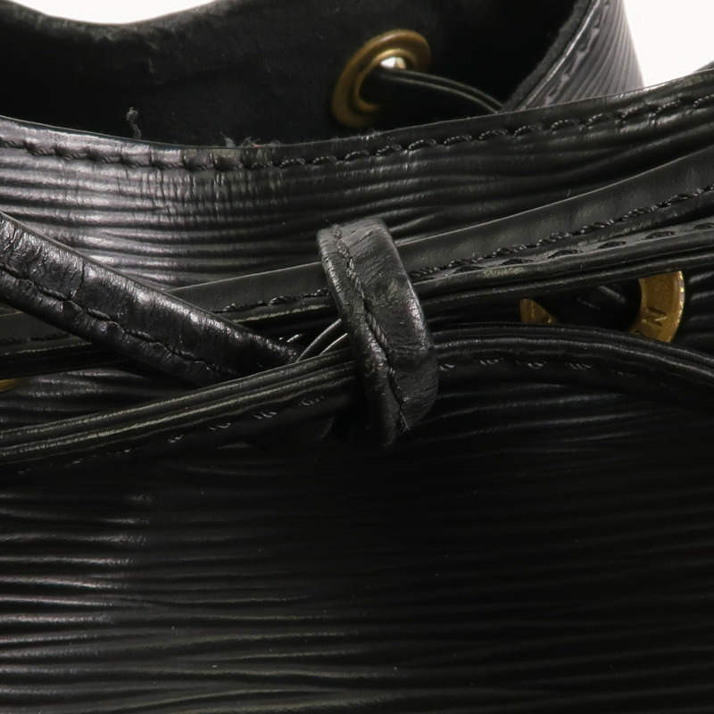 LOUIS VUITTON Epi Petit Noe金扣肩背袋-13