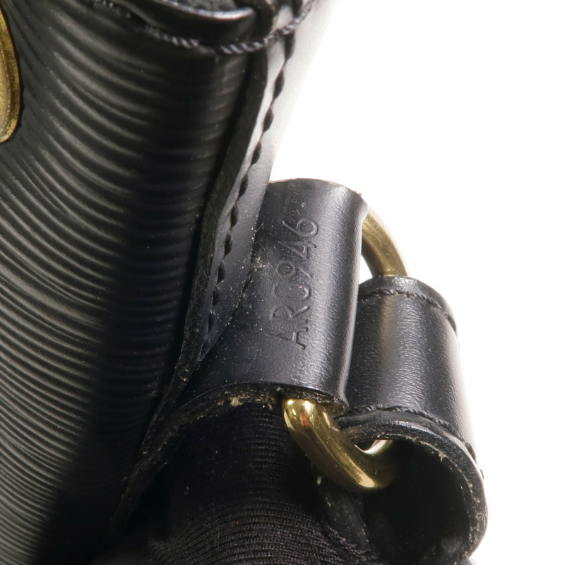 LOUIS VUITTON Epi Petit Noe金扣肩背袋-16