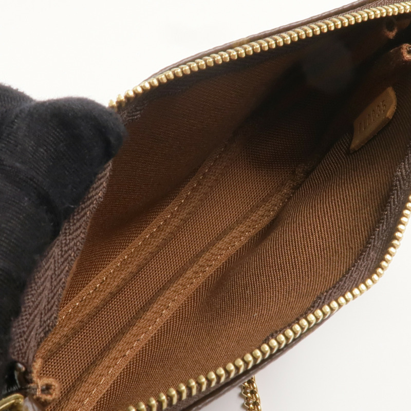 LOUIS VUITTON Monogram Mini Pochette Accessoires金扣手挽袋-4