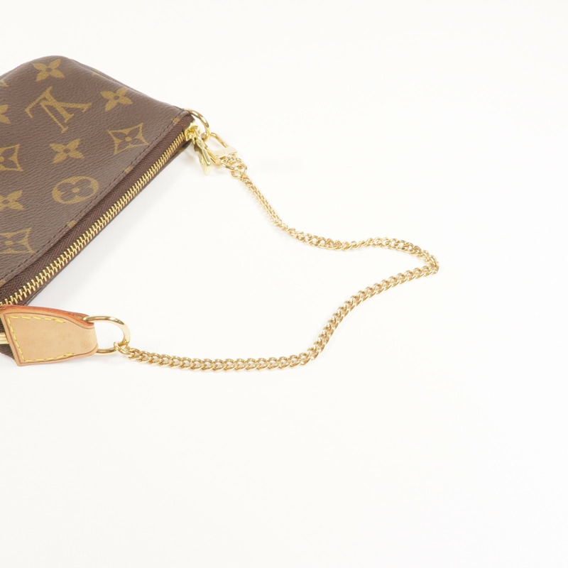 LOUIS VUITTON Monogram Mini Pochette Accessoires金扣手挽袋-7