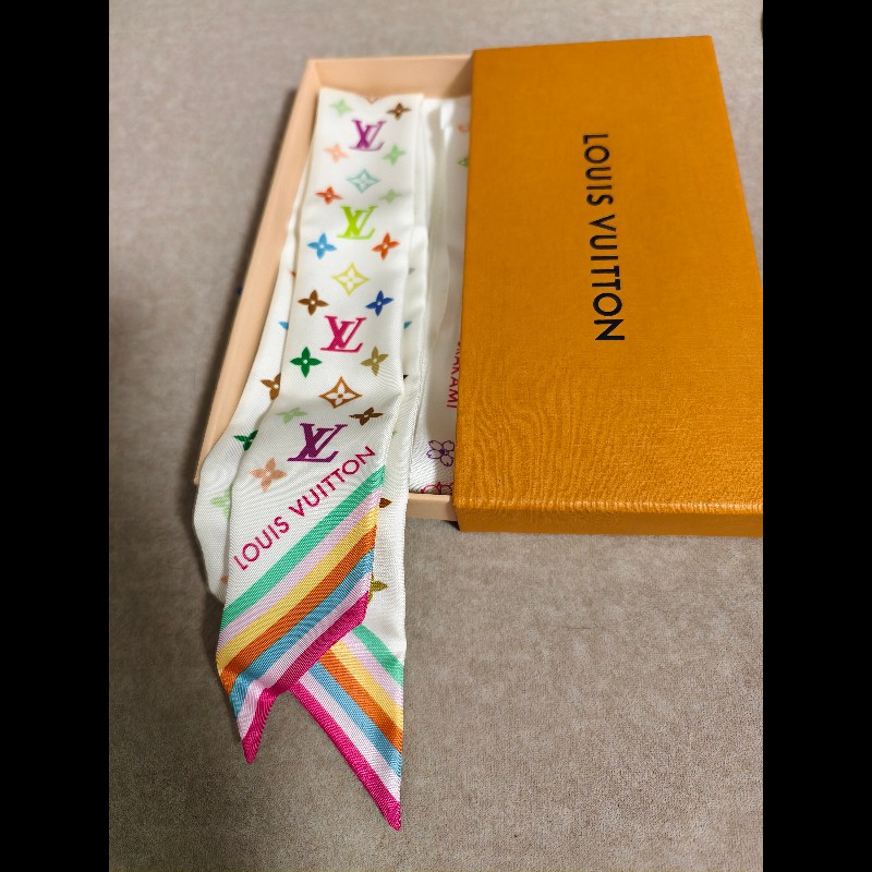 LV村上隆聯名絲巾-0