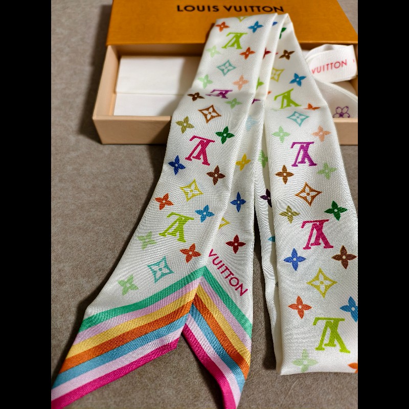LV村上隆聯名絲巾-2