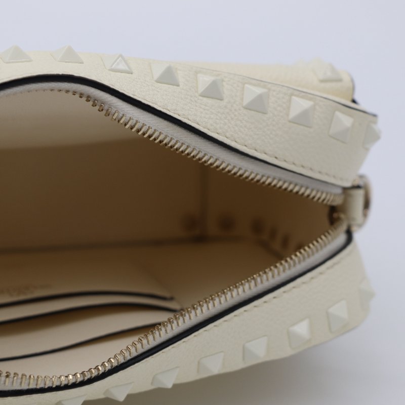 Valentino 奶油白色牛皮 白色鉚釘 相機包 斜背包-8