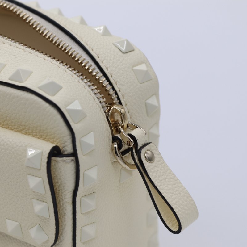 Valentino 奶油白色牛皮 白色鉚釘 相機包 斜背包-10