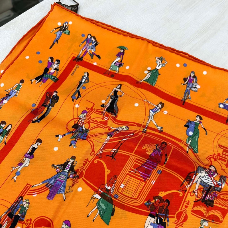 【全新品】愛馬仕Hermes 巴黎戀人 全新未使用 70*70絲巾-4