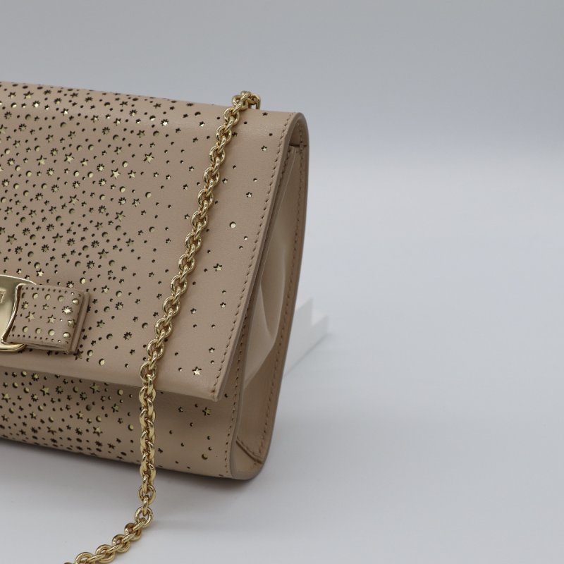 Ferragamo 菲拉格慕 奶茶色 星星鏤空 牛皮 蝴蝶結 鏈條包 斜背包-7