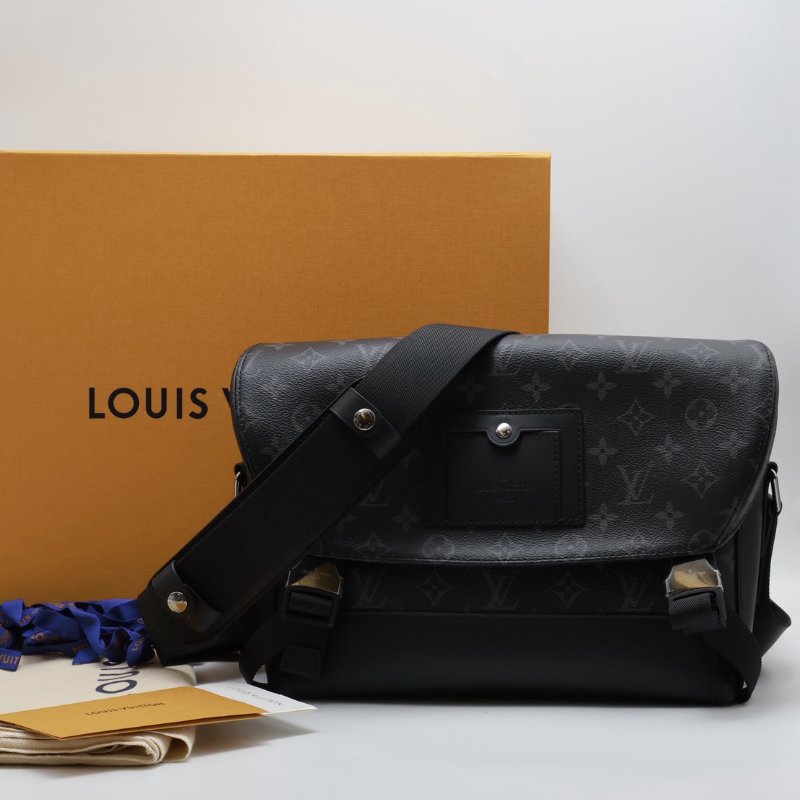 LOUIS VUITTON Voyager郵差包 -  PM灰老花-8