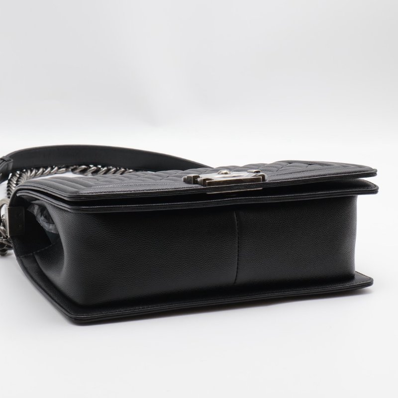 CHANEL Boy25 粒面牛皮口蓋包 - 黑銀-5