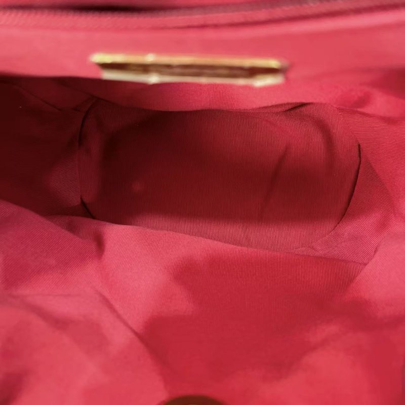 CHANEL 19Bag 24C黑金菱格紋羊皮拼色鏈條後背包 22×16×26 全新閒置配件塵袋盒子購證-6