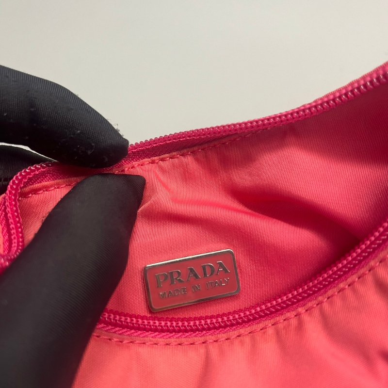 🏷Prada hobo-11