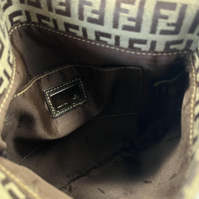 🏷Fendi小方包-12