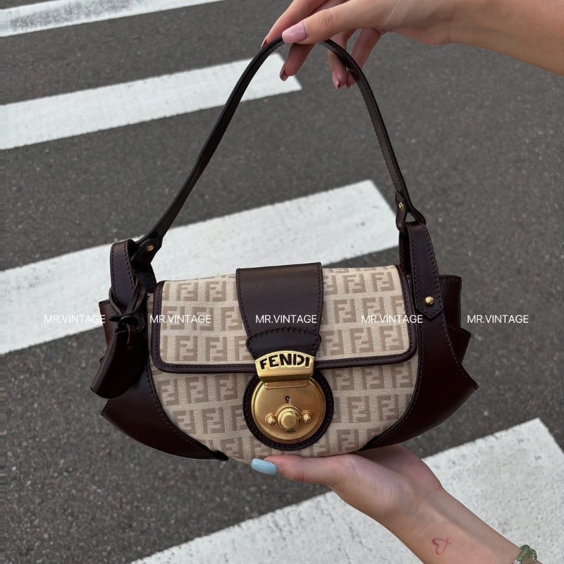 🏷Fendi zucchino手提包-1