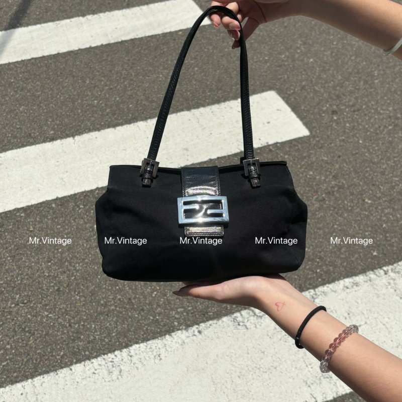 🏷FENDI方盒包-2