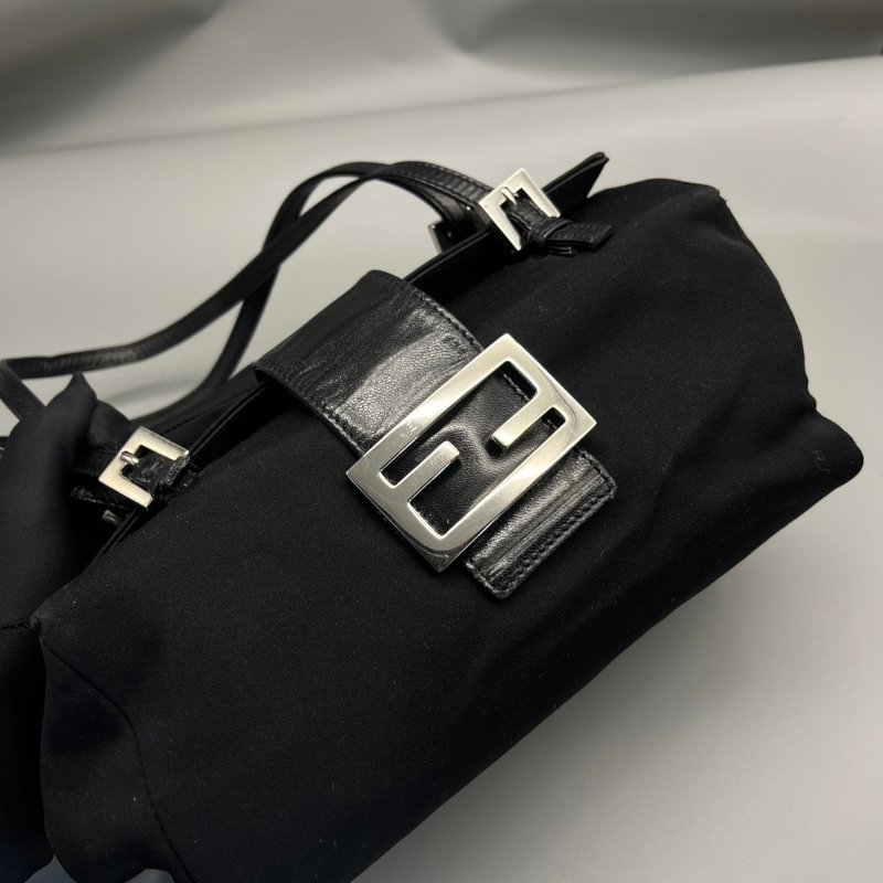 🏷FENDI方盒包-7