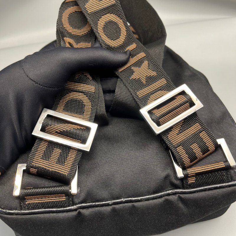 🏷Fendi mini 後背包-9