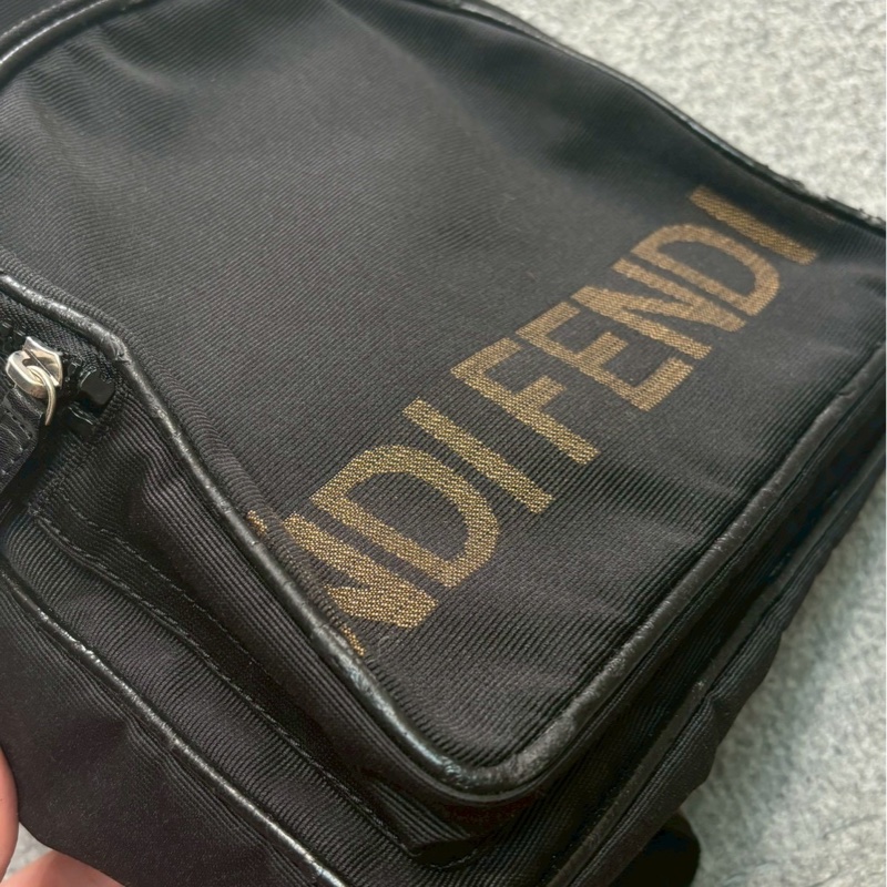 🏷Fendi mini 後背包-17
