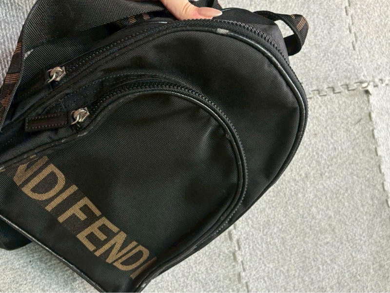🏷Fendi mini 後背包-43