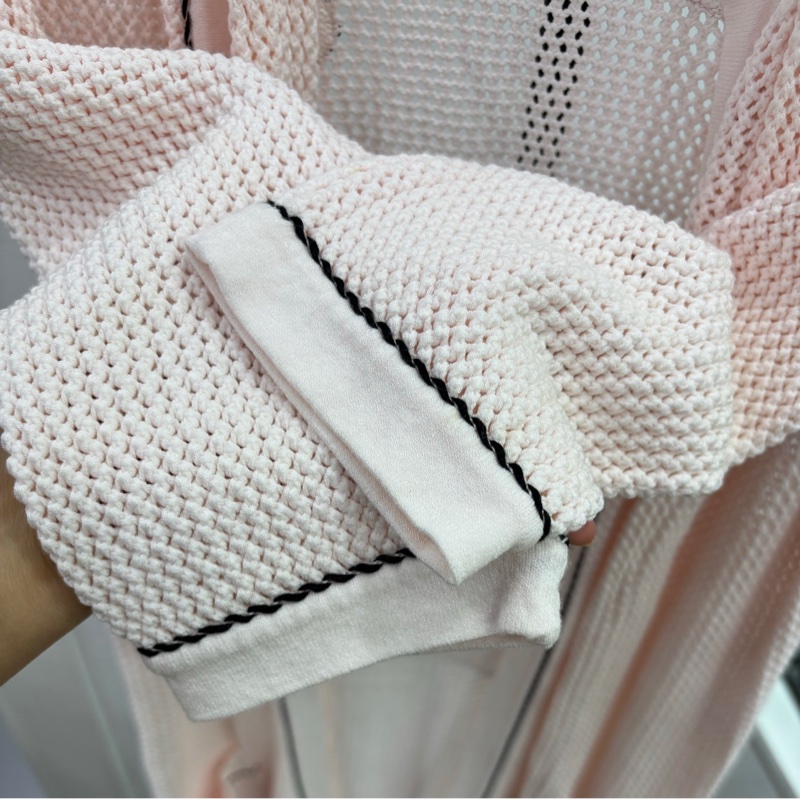 Chanel 香奈兒淺粉紅鏤空針織長版開襟衫 附肩帶 36碼-4
