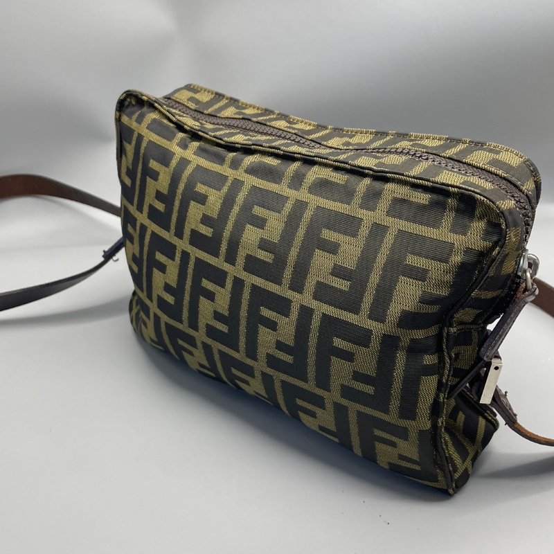 🏷Fendi相機包-13