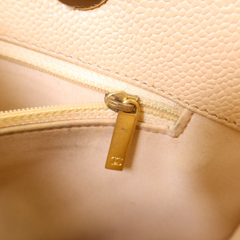 CHANEL 牛皮皮革GST金扣鏈帶肩背袋-9