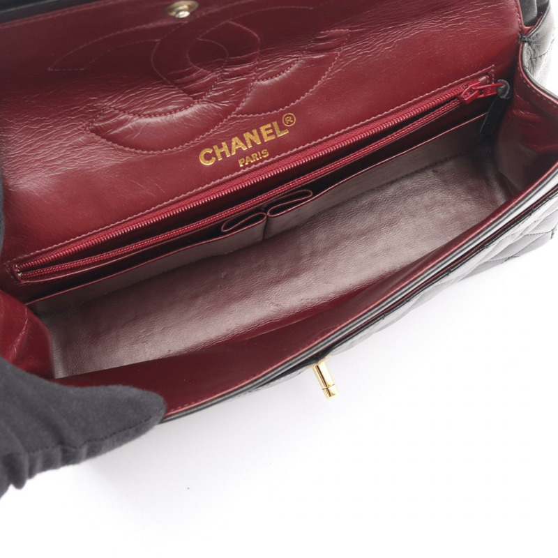 香奈兒 (CHANEL) Matelasse Paris 限量版 W 翻蓋肩背包，羊皮材質，黑色，二手，金色五金-2