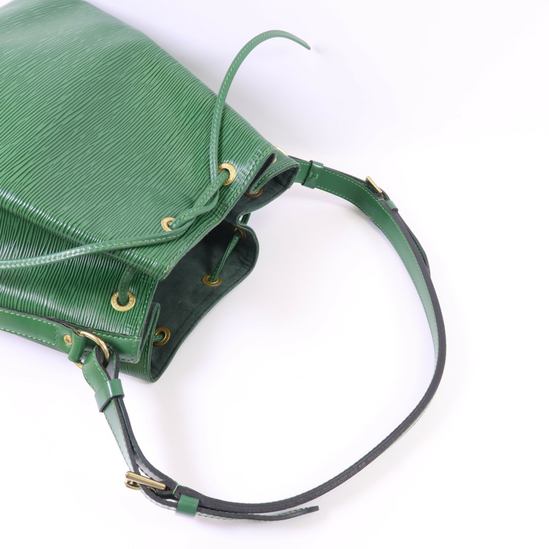 LOUIS VUITTON Epi Petit Noe Bucket金扣肩背袋-4