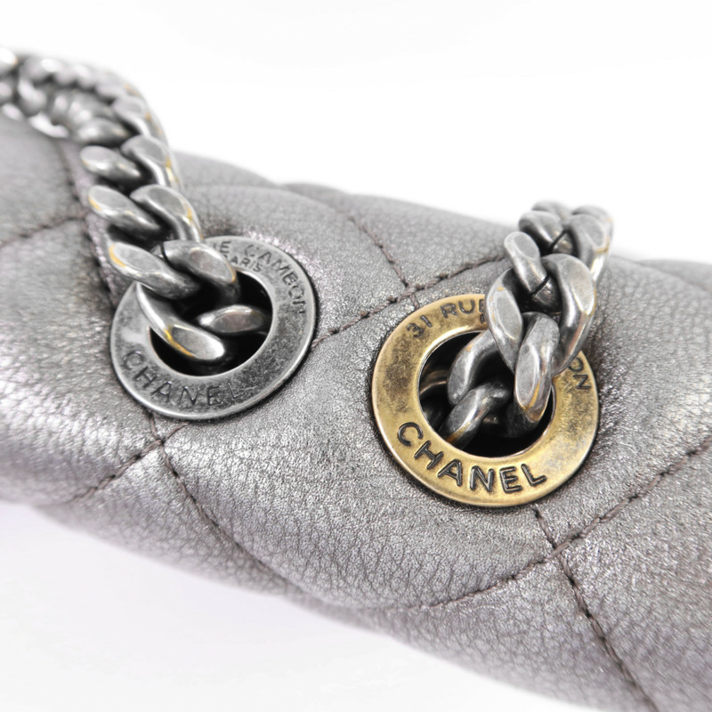 CHANEL 牛皮皮革Chain Shoulder銀扣鏈帶肩背袋-10