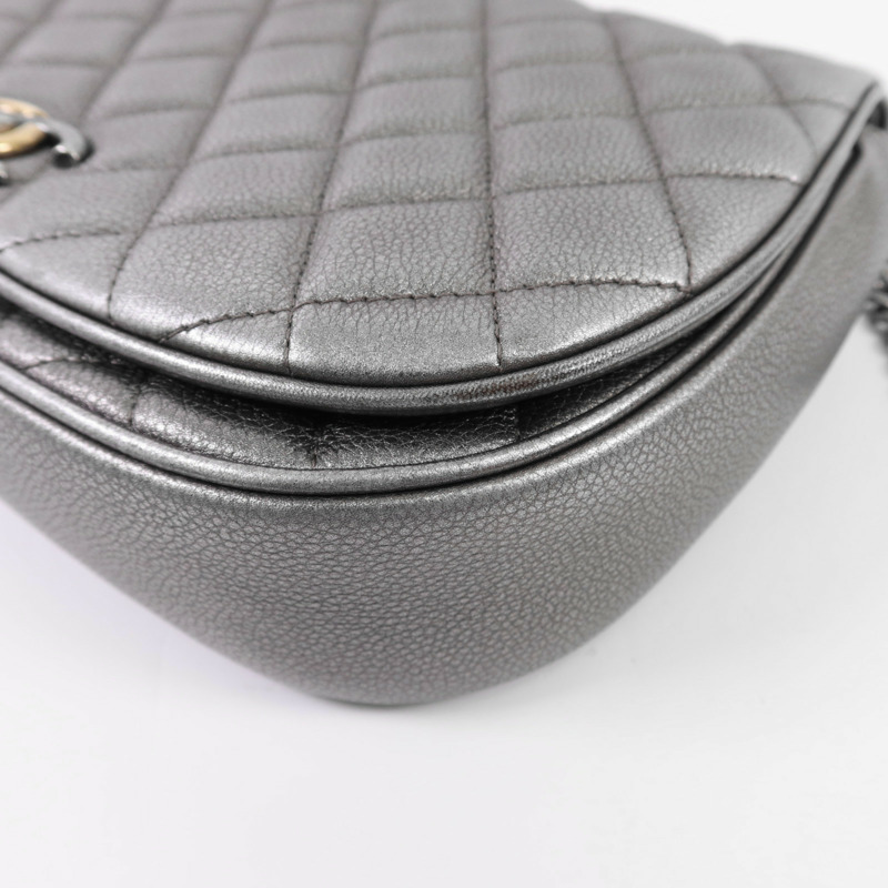 CHANEL 牛皮皮革Chain Shoulder銀扣鏈帶肩背袋-12