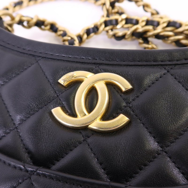 CHANEL 牛皮皮革24S Hobo金扣鏈帶肩背袋-11