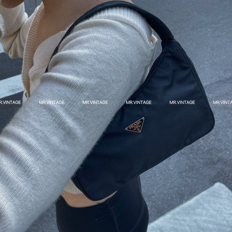 🏷️Prada hobo小號-2