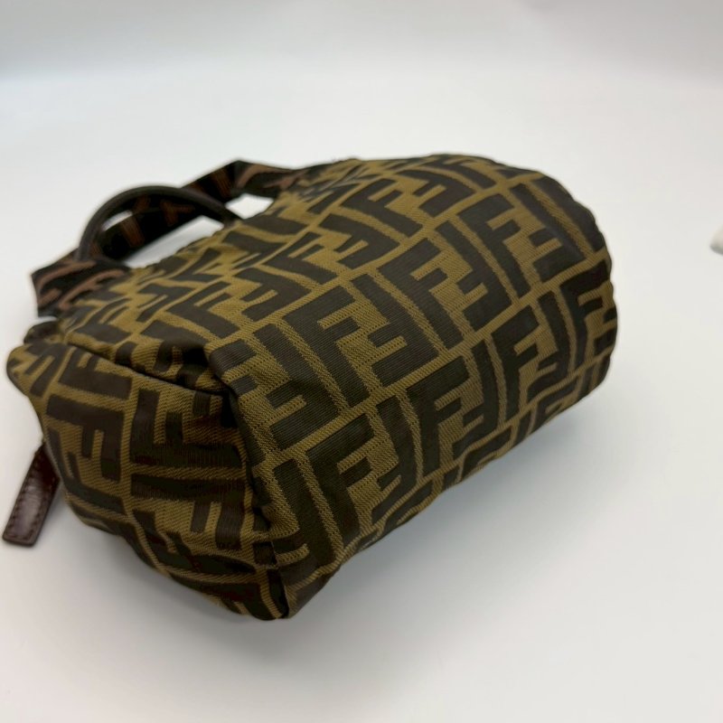 🏷FendiI遛狗包-3