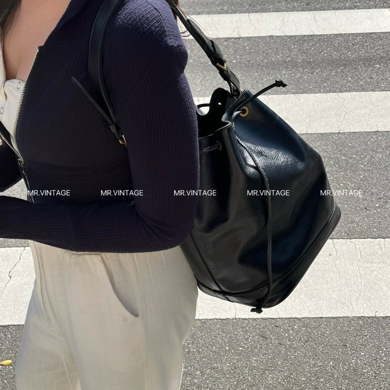 🏷Louis vuitton水波紋水桶包-0