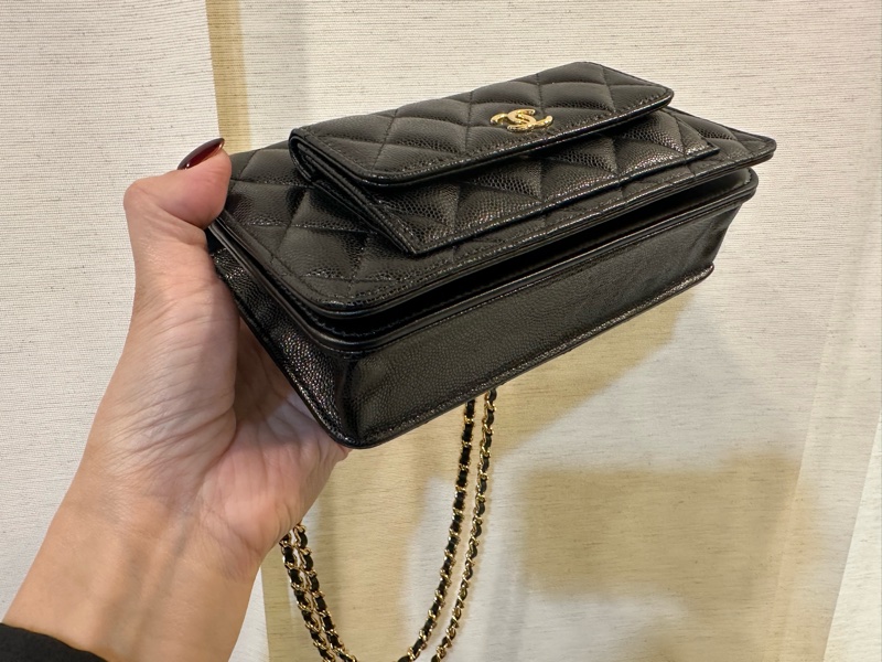 Chanel 黑荔枝皮金釦前口袋肩斜背WOC AP3464-5