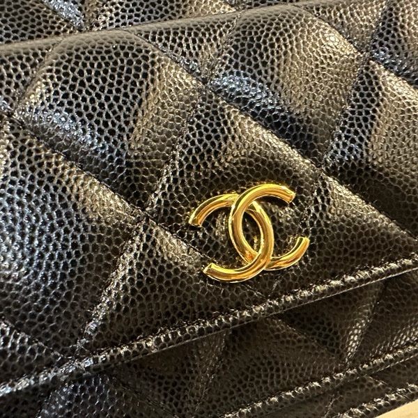 Chanel 黑荔枝皮金釦前口袋肩斜背WOC AP3464-8