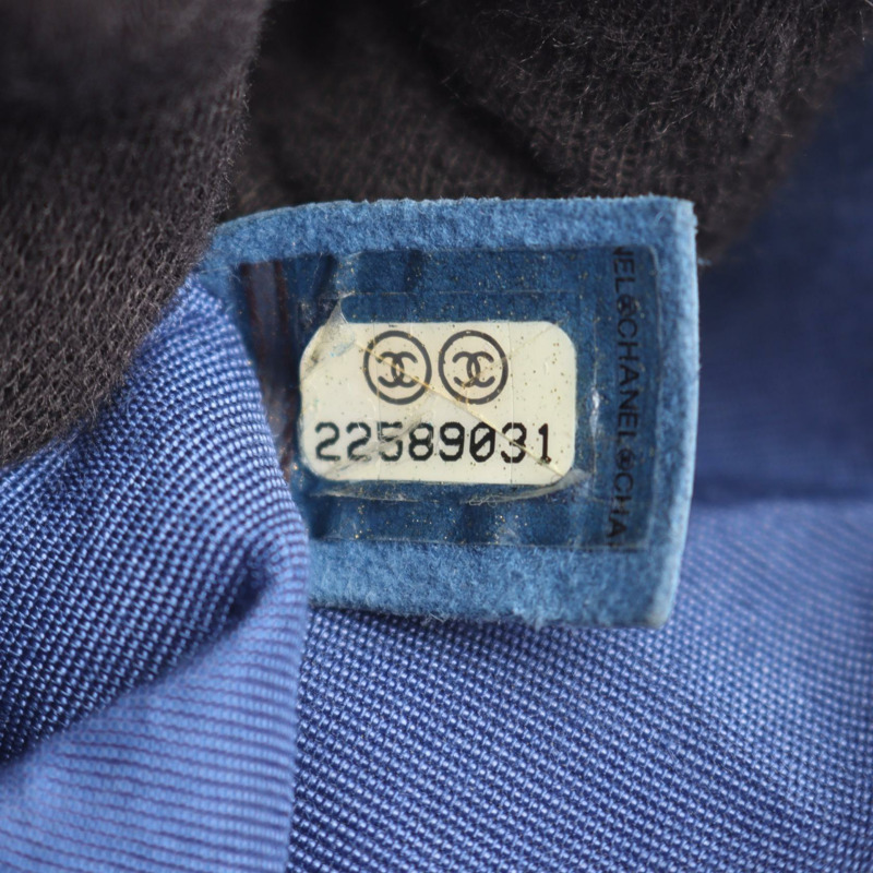 香奈兒 Airline Matelasse 鏈條肩背包，皮革材質，藍色多色，二手 SHW CC-4