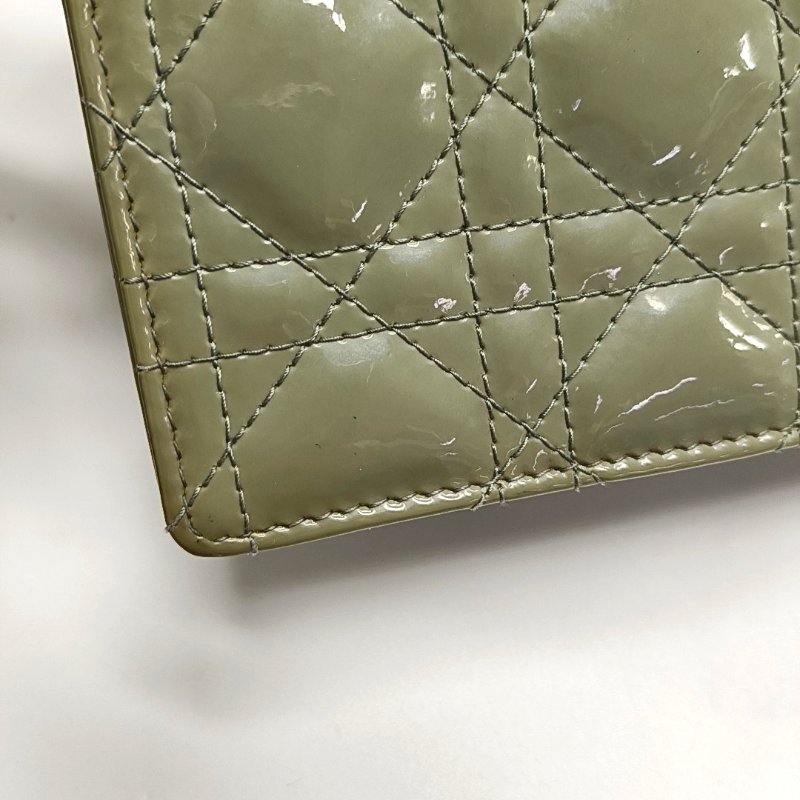 DIOR Lady Dior綠色漆皮藤格紋絎縫單肩包斜挎包手拿包 金色五金 子袋 可拆卸肩帶-11