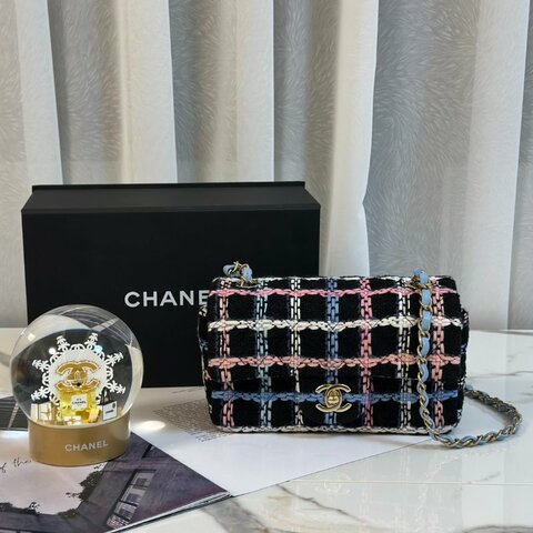 CHANEL 經典口蓋包Mini CF20 -  編織毛呢黑金