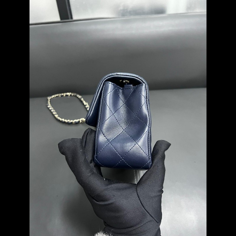 Chanel classic flap mini
深蓝色 淡金扣 CF大mini鏈條包-2