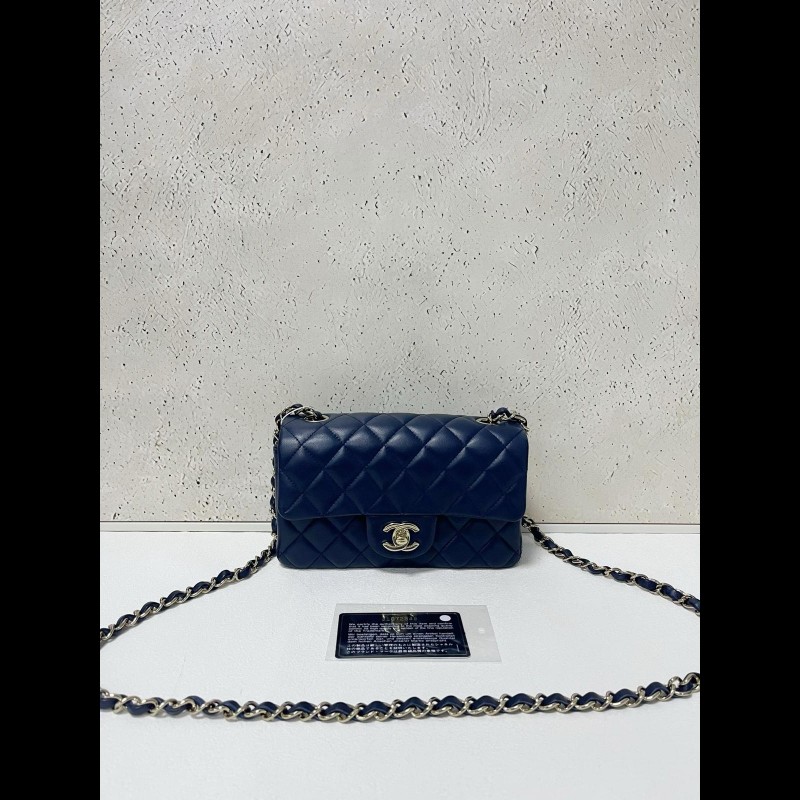 Chanel classic flap mini
深蓝色 淡金扣 CF大mini鏈條包-0