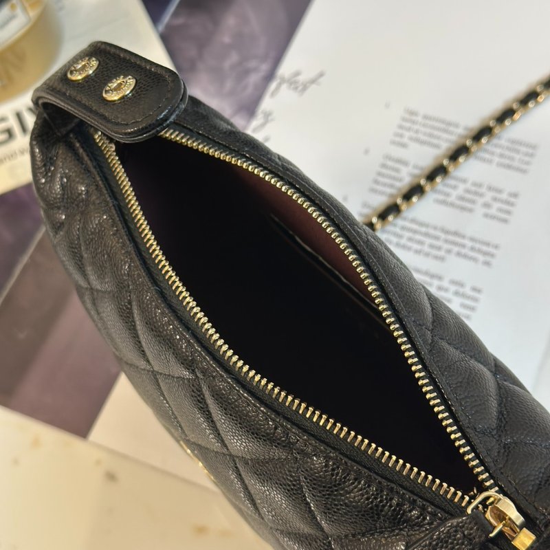 CHANEL Hobo飯盒包 - 黑金-6