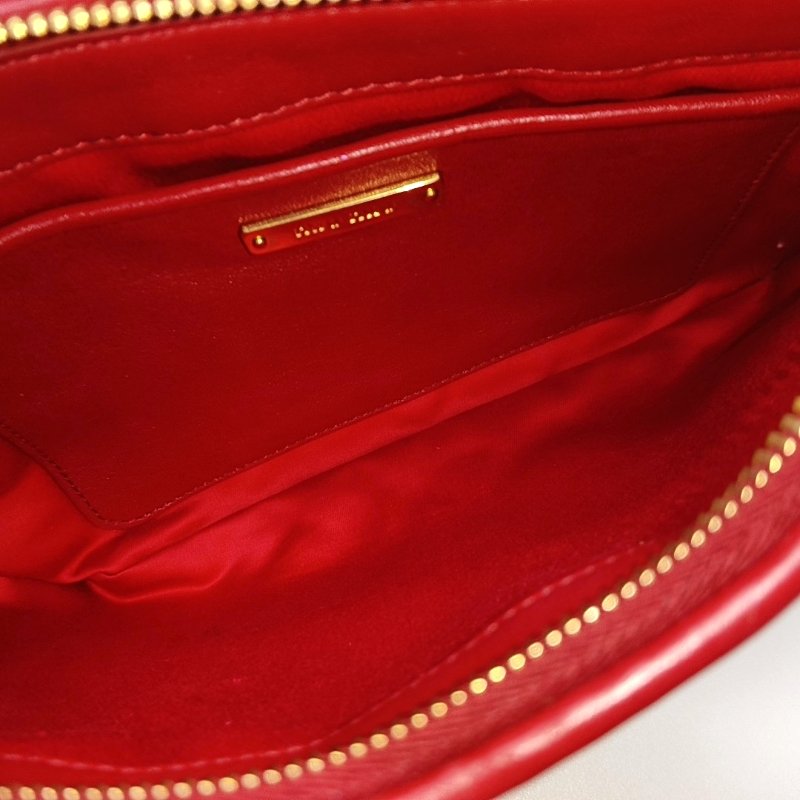 Miu Miu 紅色羊皮絎縫單肩包斜挎包 金色五金 可拆卸肩帶-6