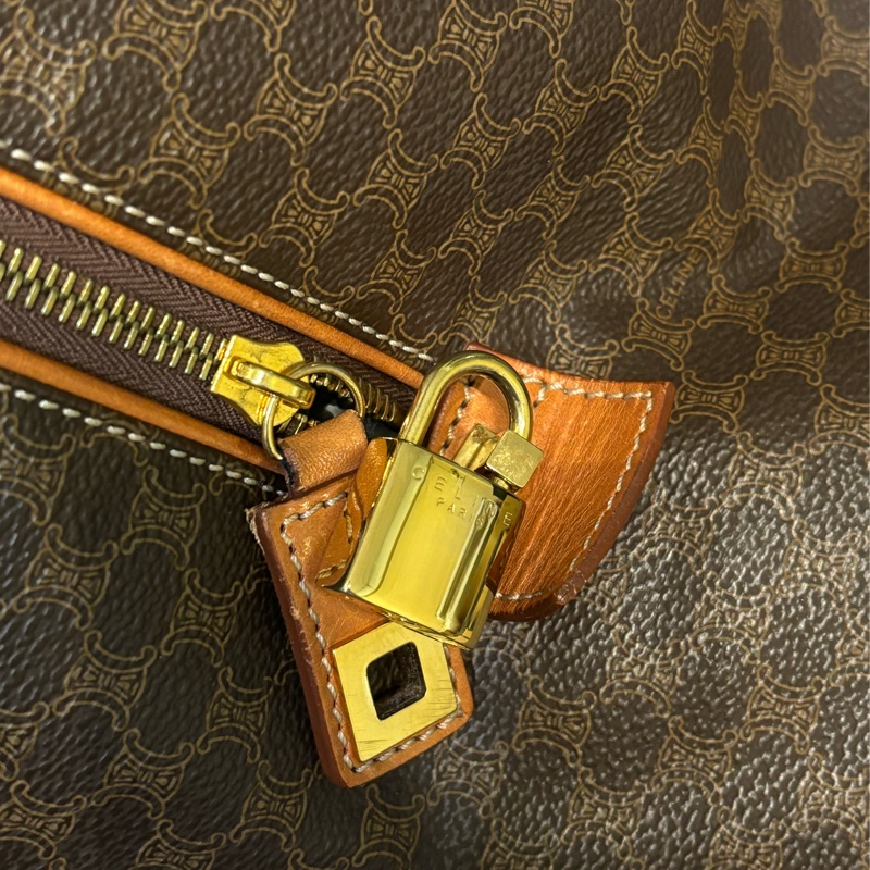 🏷️ Celine 旅行袋-6