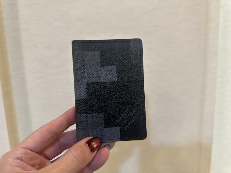 LV 黑灰漸層棋盤格對開5卡卡夾M14928-0