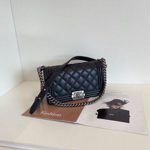 【98新🆕】Chanel 黑銀外縫線菱格 Leboy 中號 牛皮 單肩包 斜挎包