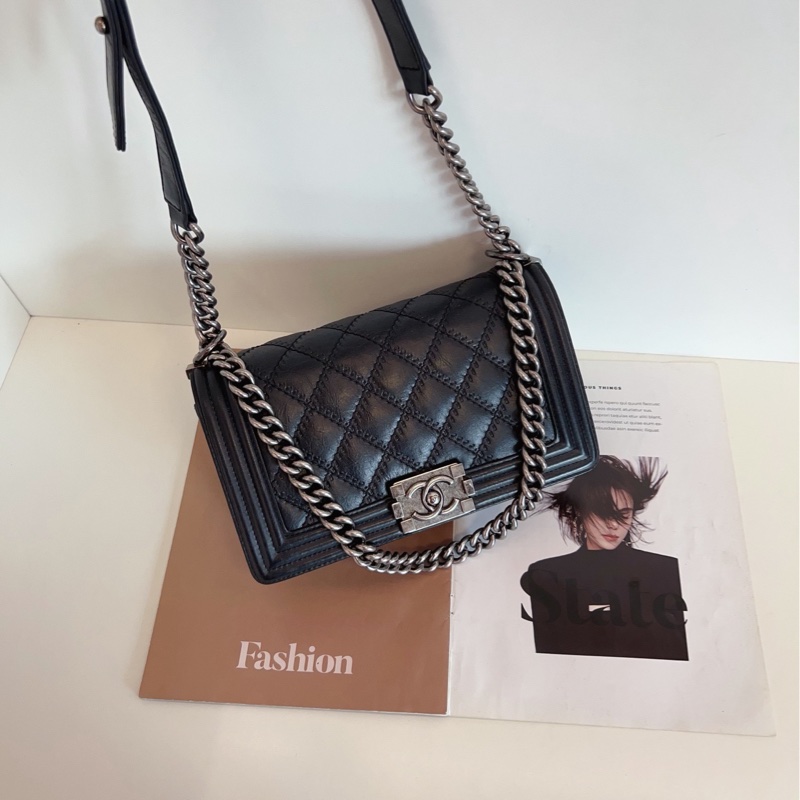 【98新🆕】Chanel 黑銀外縫線菱格 Leboy 中號 牛皮 單肩包 斜挎包-4