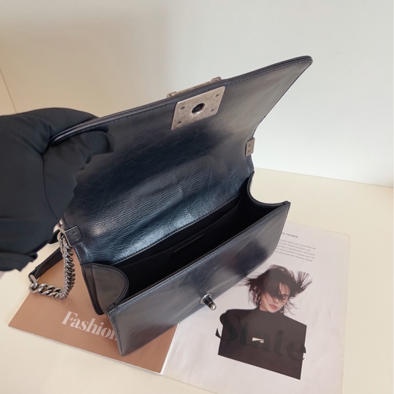 【98新🆕】Chanel 黑銀外縫線菱格 Leboy 中號 牛皮 單肩包 斜挎包-8