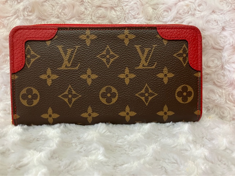 全新LV長夾 ㄇ字型拉鍊 絕版品-1