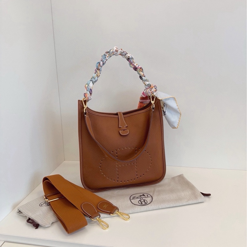 【99新🆕】Hermes 金棕色金扣Evelyne 29依芙琳 B刻 單肩包-1