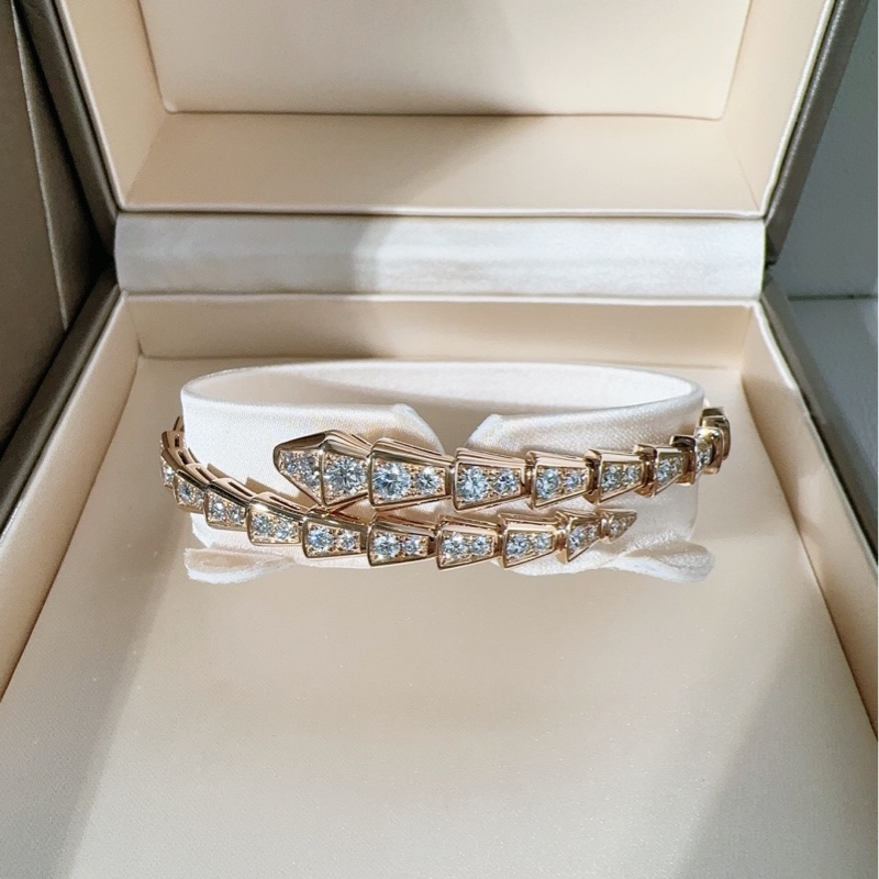 💰159999，B，Bvlgari寶格麗 玫瑰金滿鑽 蛇頭手鐲，L碼，2023購入-8