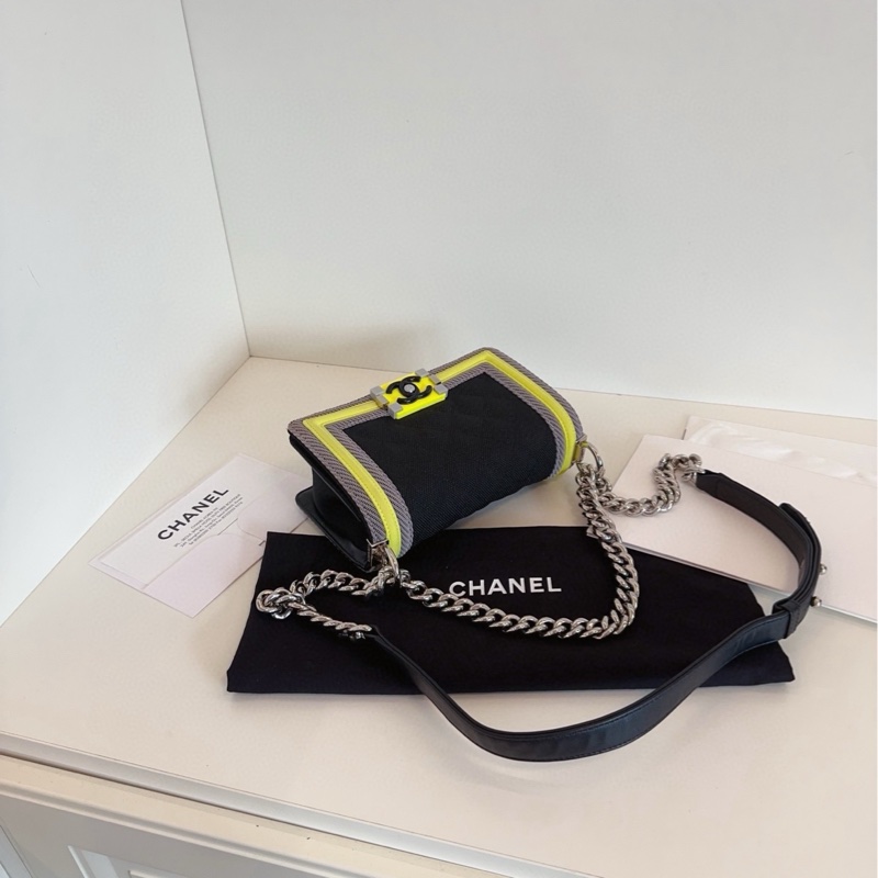 【98新以上🆕】Chanel 限量走秀款 帆布三拼色Leboy小號 斜挎包-4